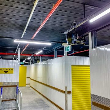 Airius-Pearl-Series-Destratification-Cooling-Fan-Installation-11